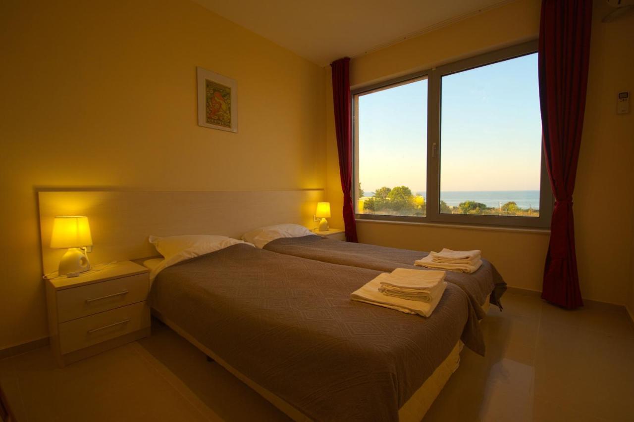 Seagarden Villa Resort Lozenets Habitación foto